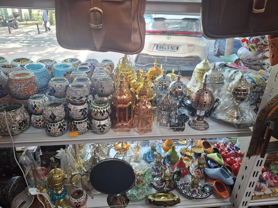 Pulseras, anillos y cadenas