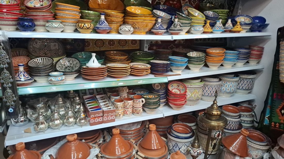 Teteras y bandejas